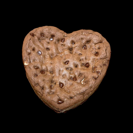 Heart-Shaped Rocky Road Cookie Cake: Decadent Delights with Marshmallows and Almonds!